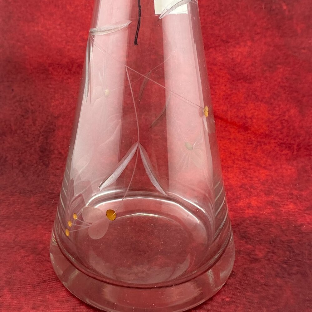 NAGEL CLEAR GLASS DECANTER, ETCHED FLORAL DESIGN, POINTED GLASS STOPPER, 13.5 in - Picture 5 of 9